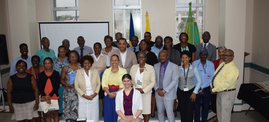 Colombia y Barbados inauguran curso de lengua española para fortalecer la cooperación bilateral